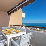 Arpa De Treboles - Carihuela Views! *