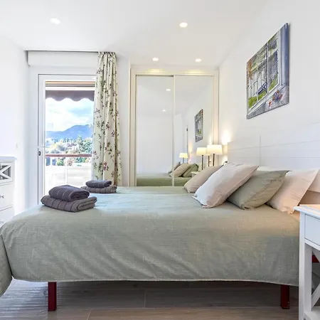 Arpa De Treboles - Carihuela Views! *