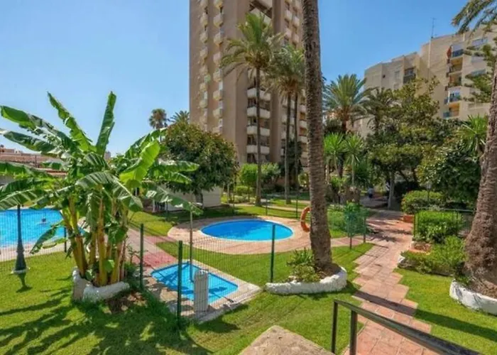 Arpa De Treboles - Carihuela Views! Apartment Torremolinos