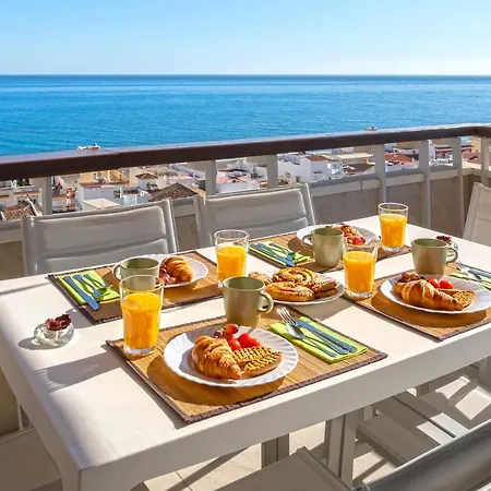 Arpa De Treboles - Carihuela Views! Торремолінос