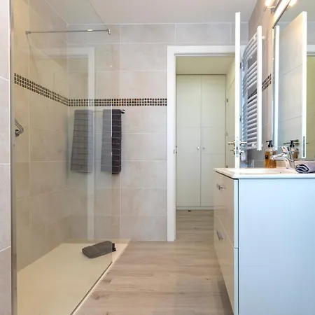 Arpa De Treboles - Carihuela Views!