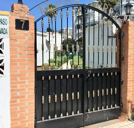 Apartamento Arpa De Treboles - Carihuela Views!