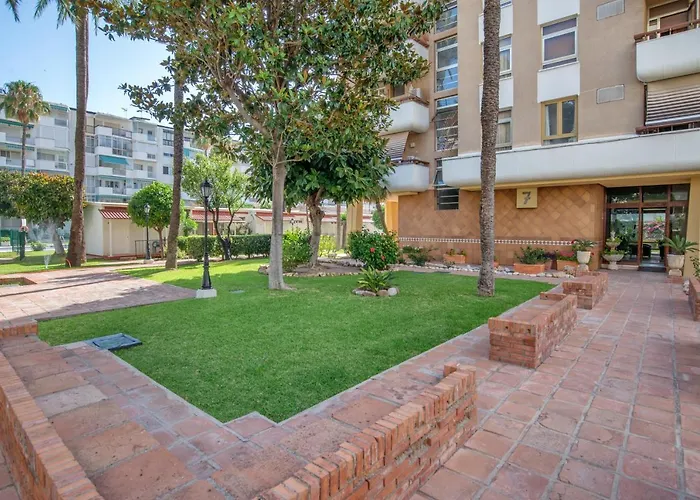 Arpa De Treboles - Carihuela Views! *