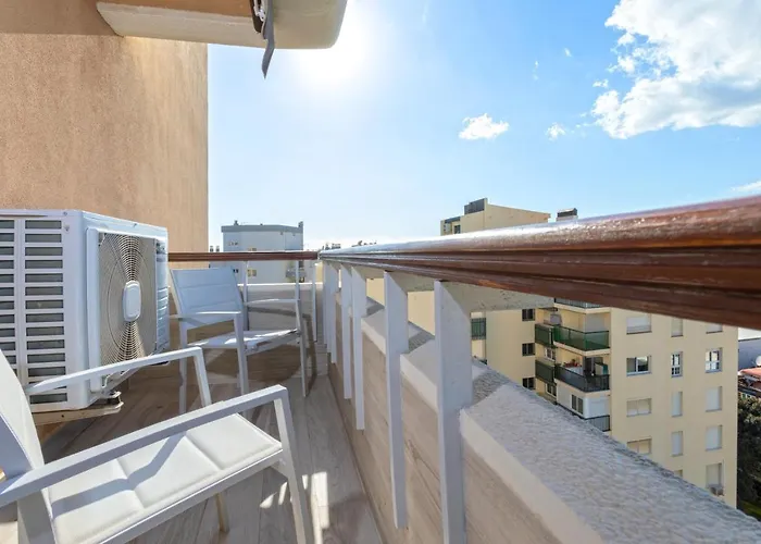 Arpa De Treboles - Carihuela Views! * Torremolinos